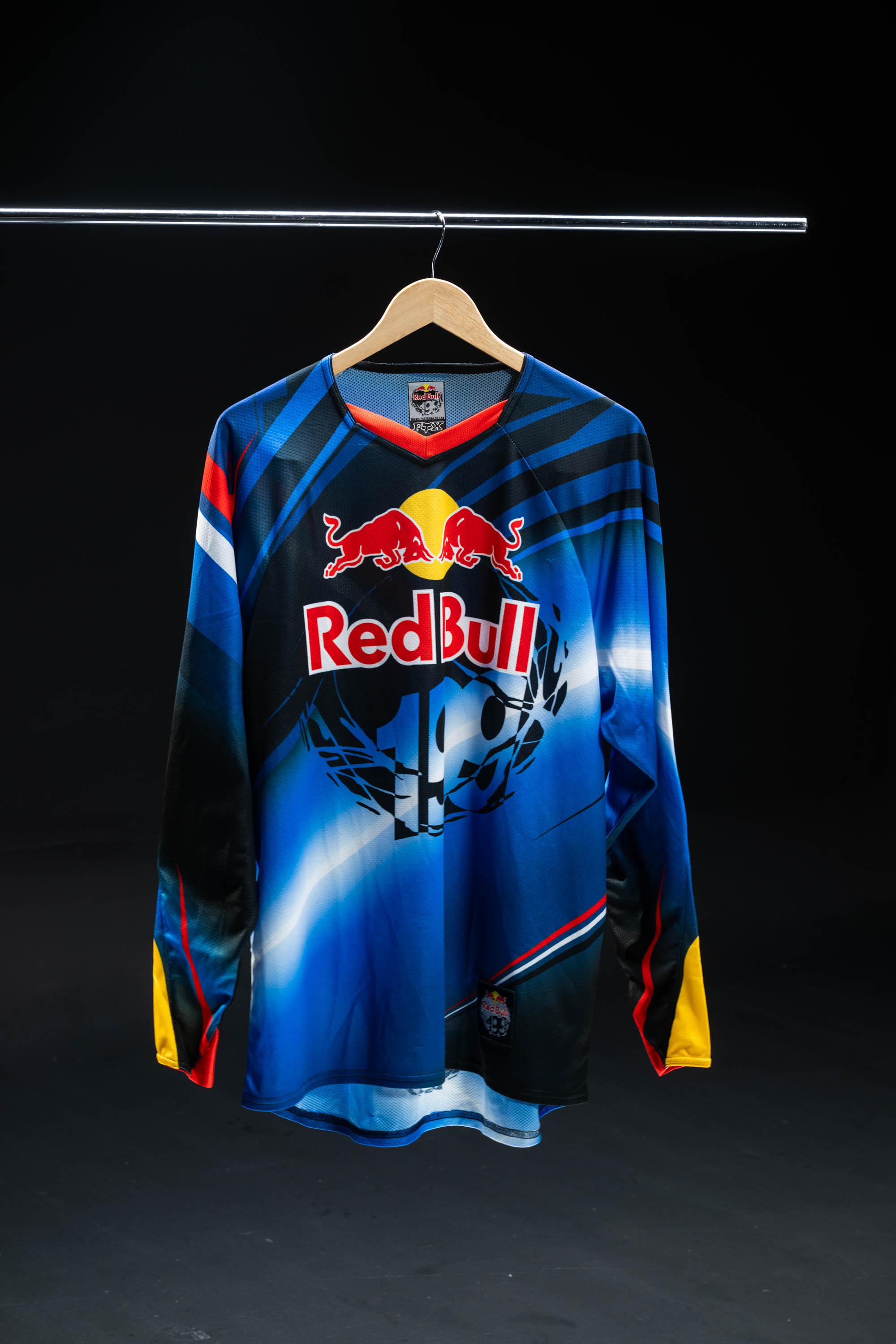 Travis Pastrana / 1 of a kind - Fox 180 RedBull Jersey