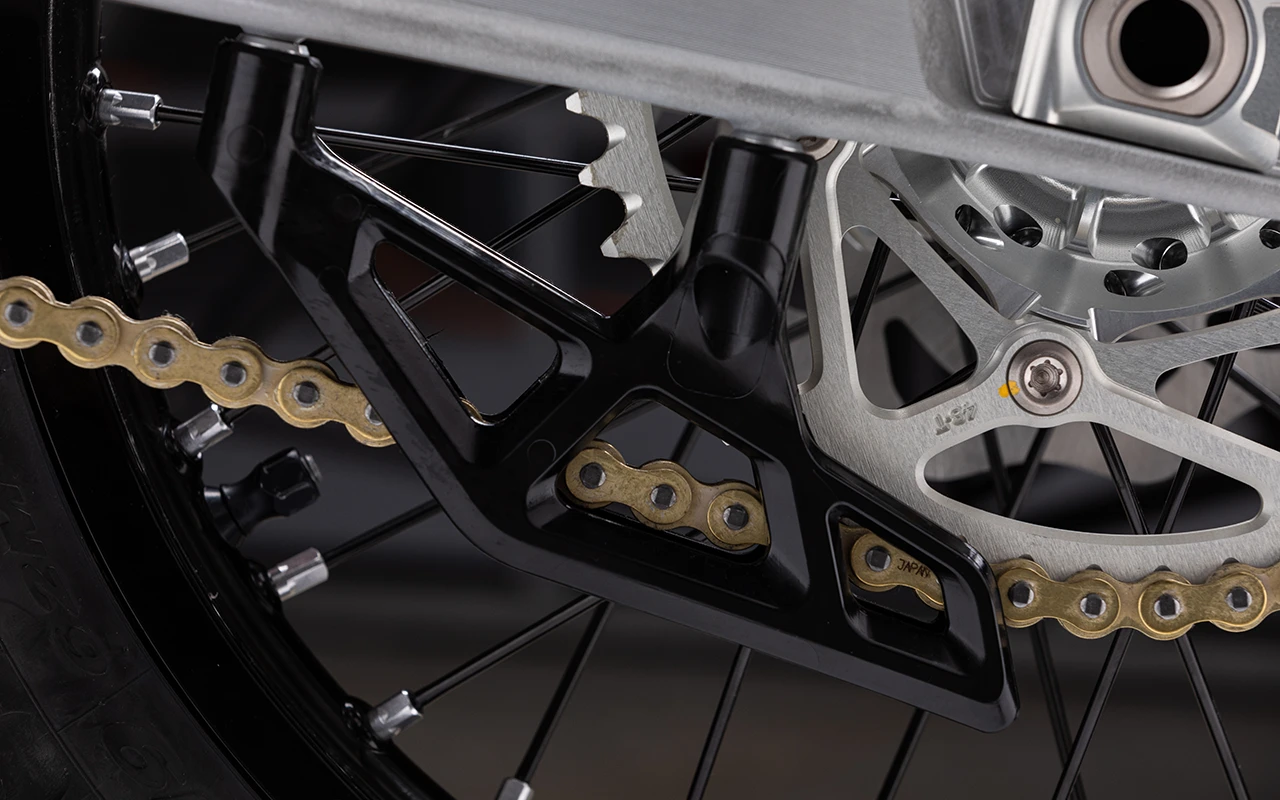 Chain guides