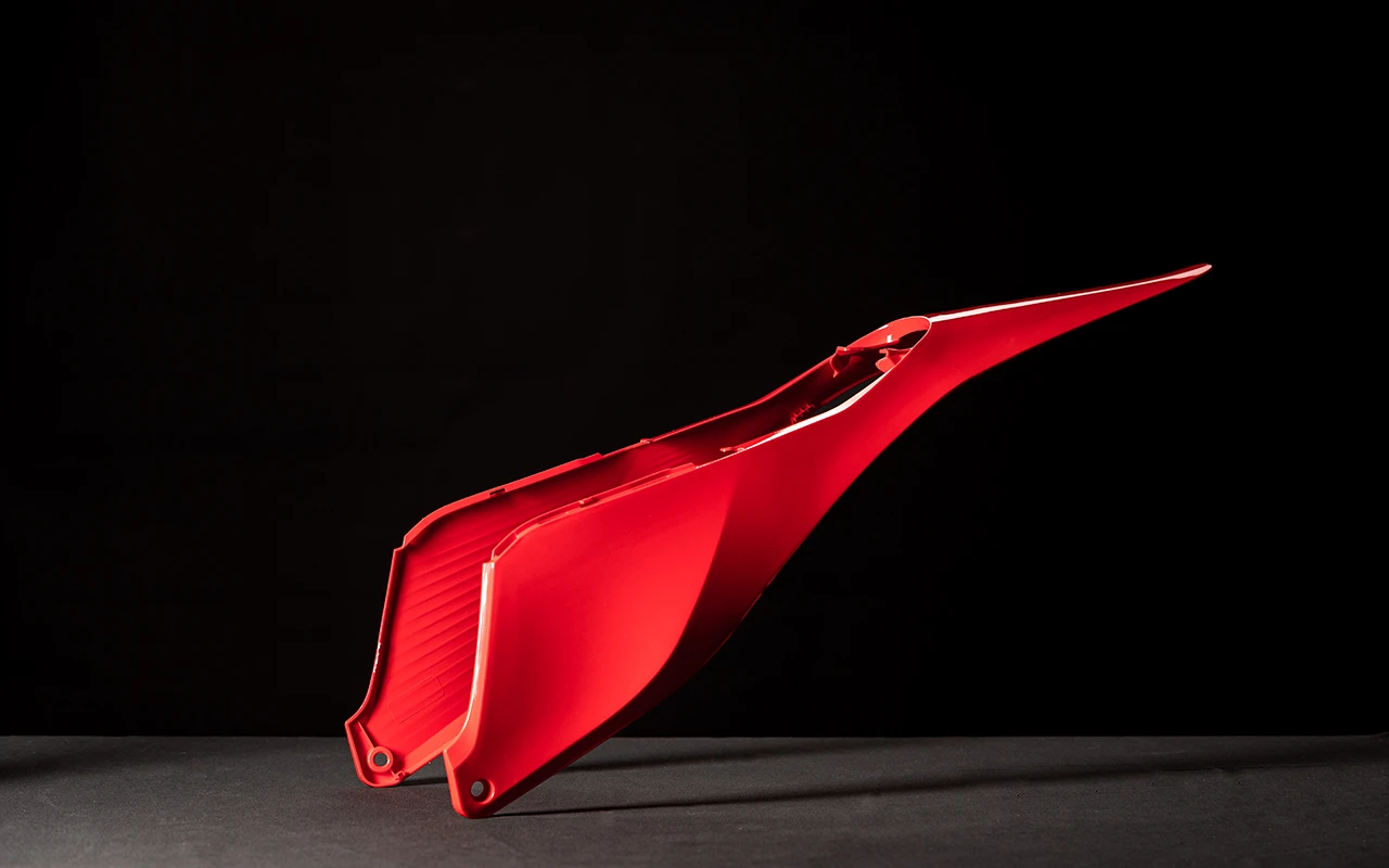 Rear spoiler