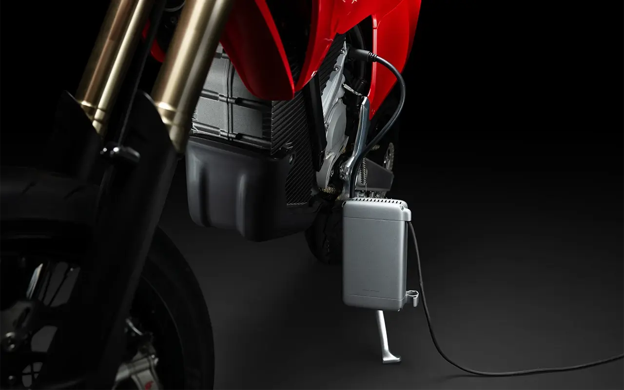 Portable charger 3.3 kW