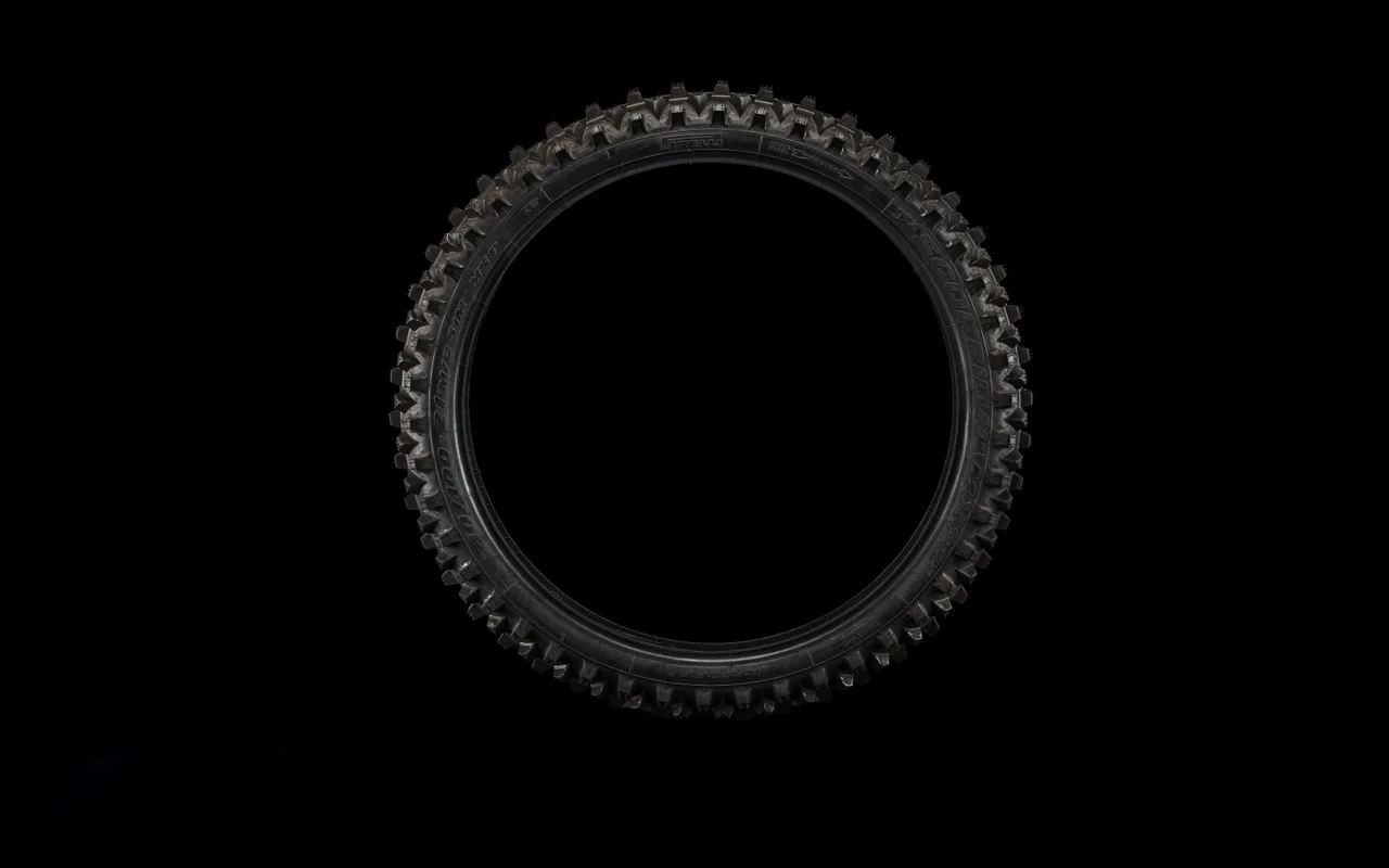 Front tire Pirelli Scorpion MX32 Mid Soft 80/100-21