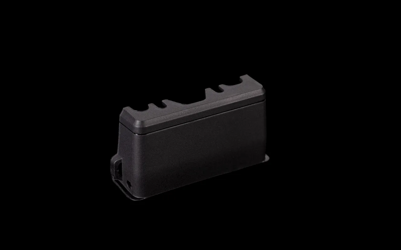Docking station connectors cover
